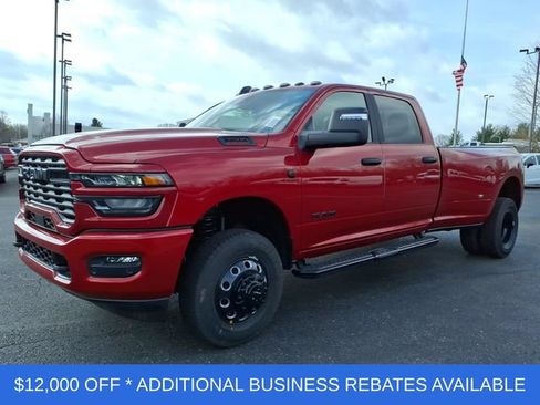 New 2026 RAM 3500 Big Horn AWD/4WD image 3