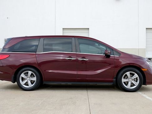 Used 2018 Honda Odyssey EX-L image 14