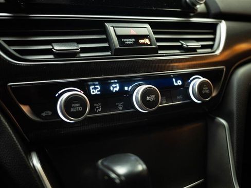 Used 2019 Honda Accord Sport image 21