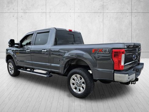 Used 2019 Ford F250 Lariat w/ Lariat Ultimate Package AWD/4WD image 5