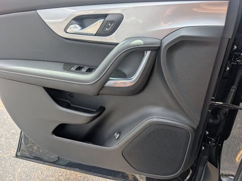 New 2026 Chevrolet Blazer LT w/ LPO, Floor Liner Package FWD image 15