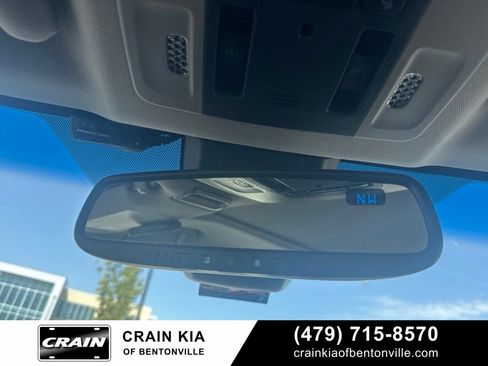 Used 2018 Toyota Camry XSE FWD image 24