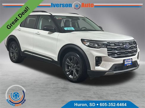 Used 2025 Ford Explorer Active w/ Active Comfort Package AWD/4WD image 1