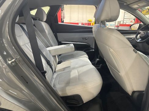 Used 2025 Hyundai Tucson SEL FWD image 46