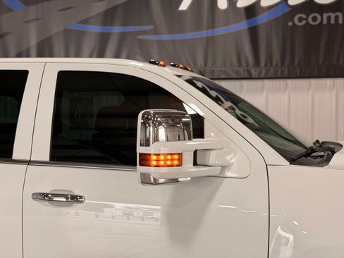 Used 2017 Chevrolet Silverado 2500 LTZ w/ Duramax Plus Package AWD/4WD image 13