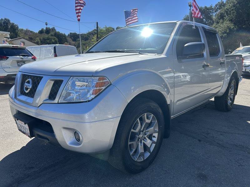 Used 2020 Nissan Frontier SV AWD/4WD image 1
