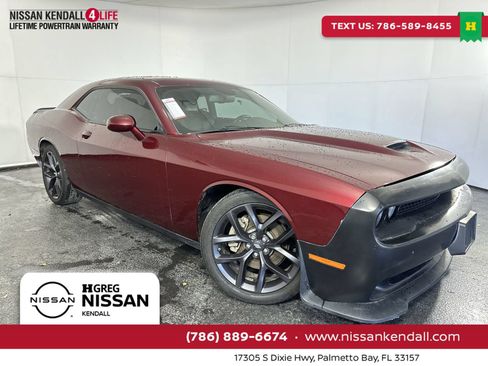 Used 2022 Dodge Challenger GT w/ Blacktop Package RWD image 1