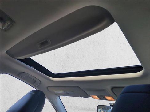 Used 2012 Honda CR-V EX-L image 18