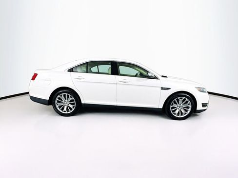 Used 2017 Ford Taurus Limited image 11