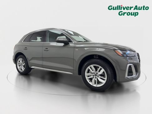 Used 2023 Audi Q5 2.0T Premium w/ Convenience Package AWD/4WD image 12