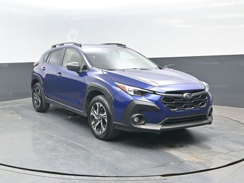 Used 2025 Subaru Crosstrek 2.0i Premium AWD/4WD image 2