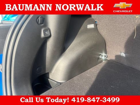 Used 2026 Jeep Compass Latitude w/ Sun and Sound Group AWD/4WD image 12