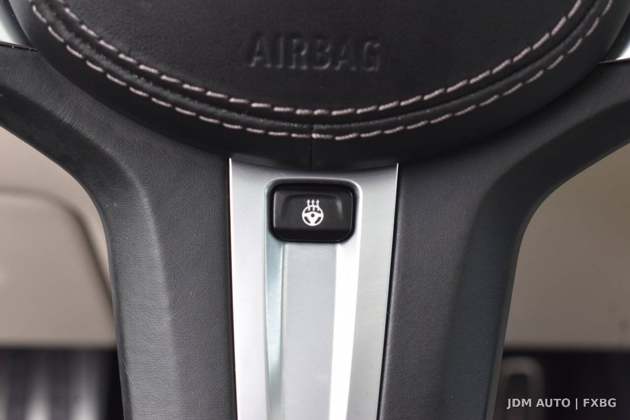 Used 2020 BMW X5 M50i w/ Executive Package AWD/4WD image 35