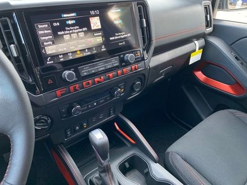 New 2026 Nissan Frontier PRO-4X w/ Pro-4x Convenience Package image 17