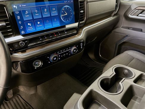 Used 2023 Chevrolet Silverado 1500 LT AWD/4WD image 26