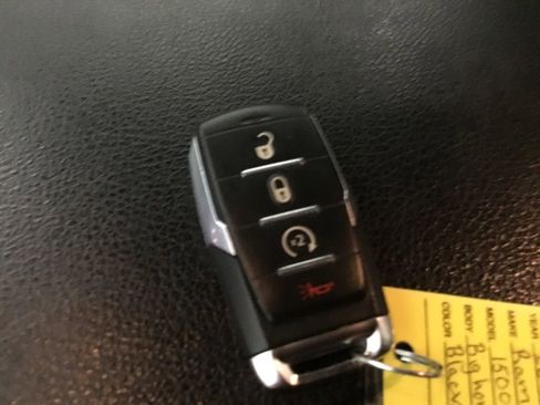 Used 2022 RAM 1500 Big Horn RWD image 9