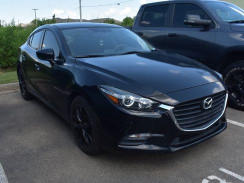 Used 2017 MAZDA MAZDA3 Sport w/ Preferred Equipment Package FWD image 3
