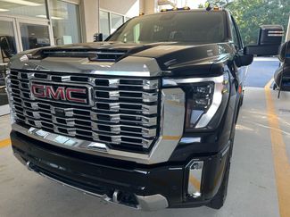 Used 2024 GMC Sierra 2500 Denali w/ Denali Reserve Package AWD/4WD video 1