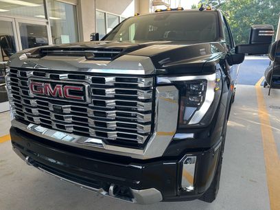 Used 2024 GMC Sierra 2500 Denali w/ Denali Reserve Package
