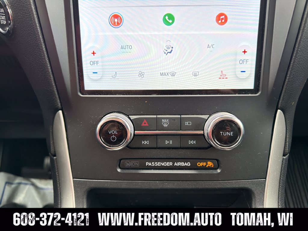 Used 2024 Ford Edge SEL AWD/4WD image 19