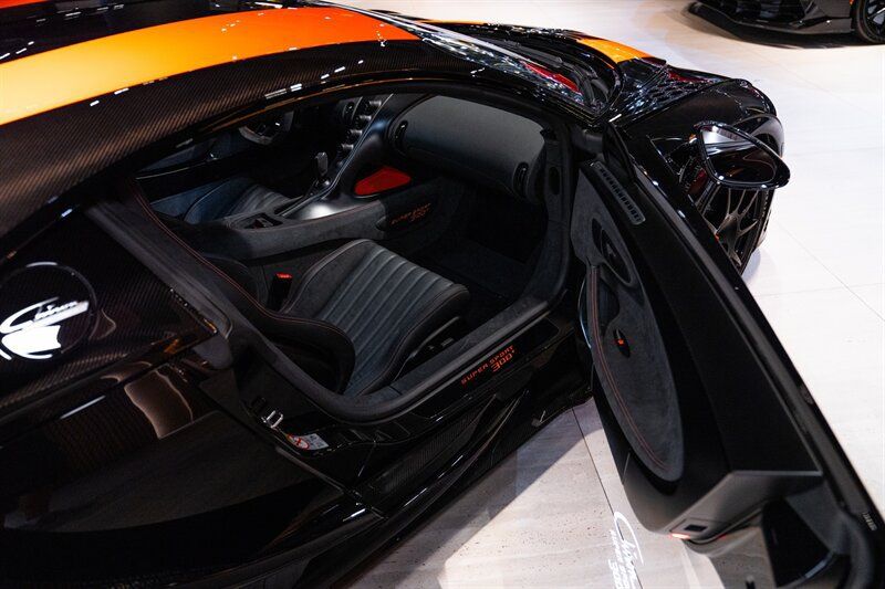 Used 2022 Bugatti Chiron Super Sport AWD/4WD image 53