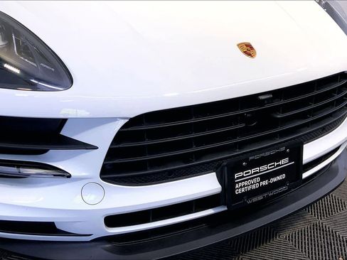 Used 2021 Porsche Macan image 34