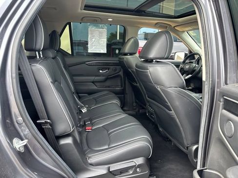 Used 2024 Honda Pilot Elite image 17
