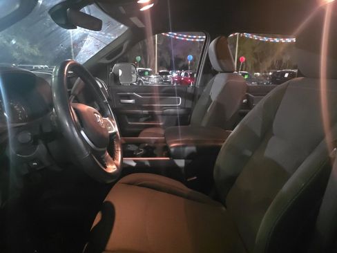 Used 2020 RAM 2500 Big Horn w/ Level 1 Equipment Group image 10