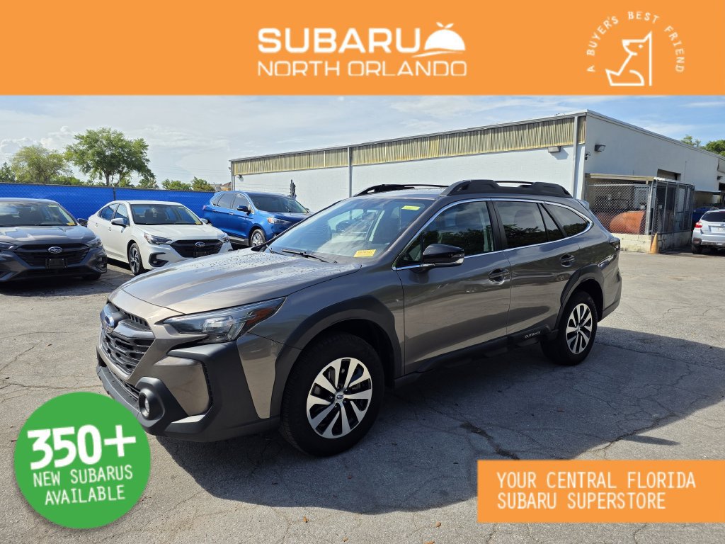 Certified 2023 Subaru Outback Premium AWD/4WD image 1