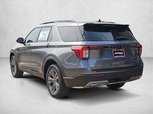 New 2026 Ford Explorer Active w/ Active Comfort Package image 9