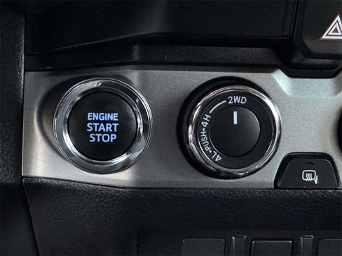 Used 2023 Toyota Tacoma SR5 image 8