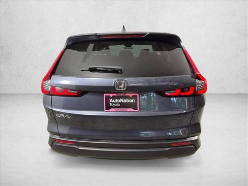 Used 2025 Honda CR-V EX image 5