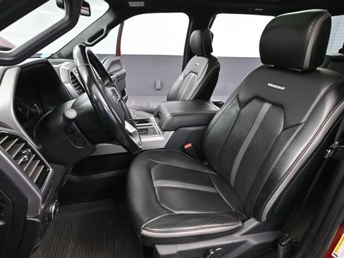 Used 2019 Ford F150 Platinum w/ Equipment Group 701A Luxury AWD/4WD image 24