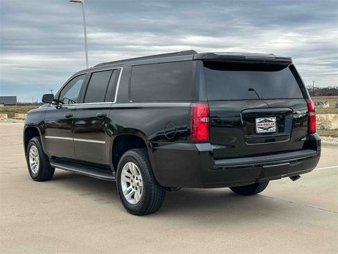Used 2016 Chevrolet Suburban LS w/ Enhanced Driver Alert Package image 5