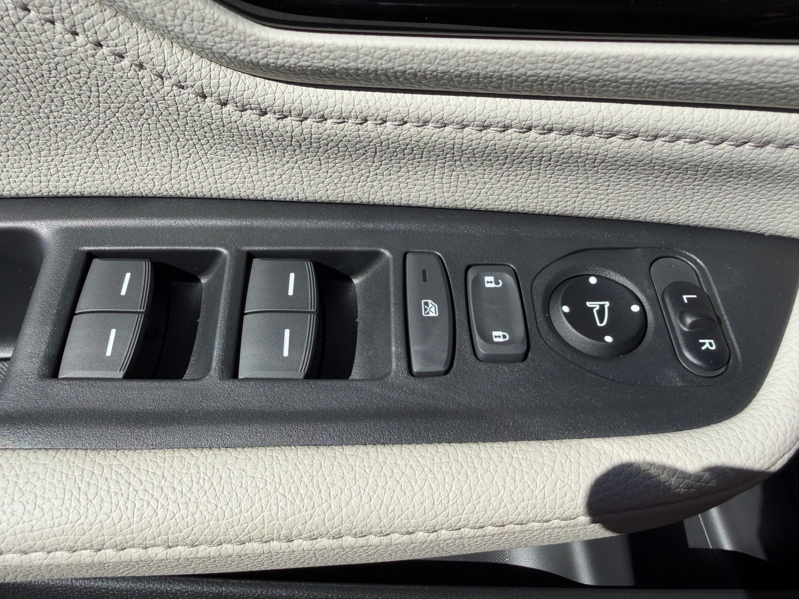 New 2027 Honda Odyssey Touring image 15