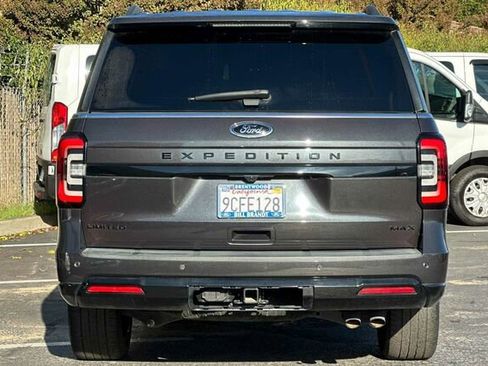 Used 2022 Ford Expedition Max Limited image 8