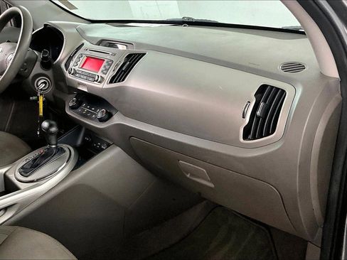 Used 2016 Kia Sportage LX image 26