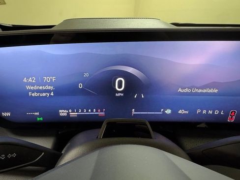 Used 2025 Buick Enclave Avenir w/ Super Cruise Package image 12