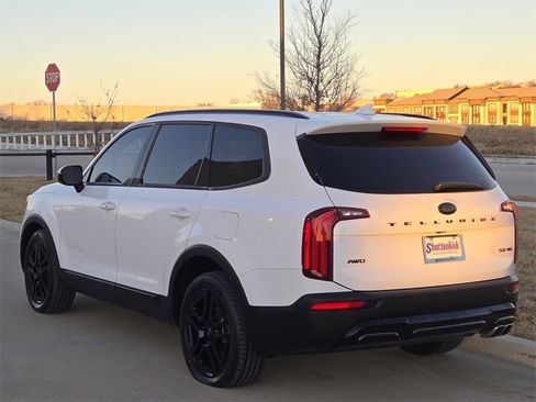 Used 2021 Kia Telluride SX w/ Nightfall Edition Package image 5