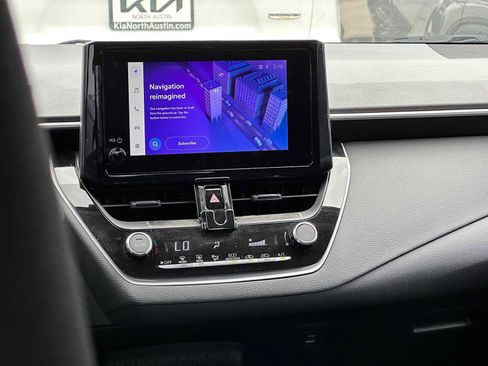 Used 2024 Toyota Corolla LE FWD image 27