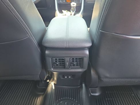 Used 2021 Toyota RAV4 XLE Premium AWD/4WD image 13