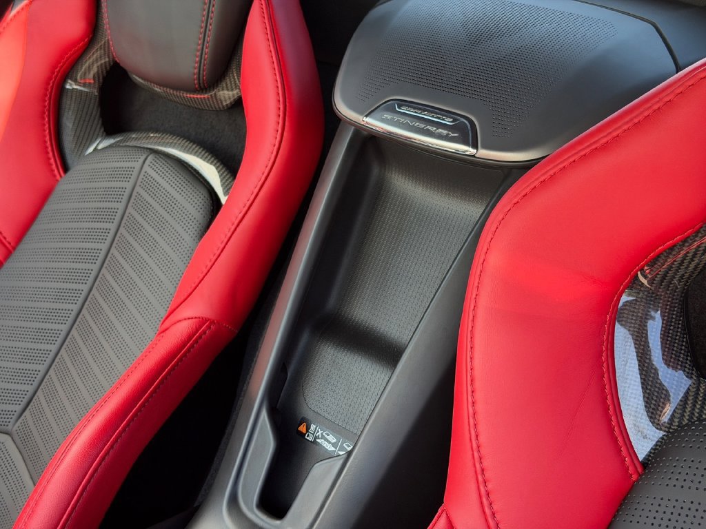 Used 2024 Chevrolet Corvette Stingray Preferred Conv w/ Stealth Interior Trim Package RWD image 22