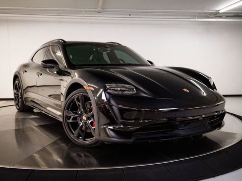 Certified 2024 Porsche Taycan 4S AWD/4WD image 9