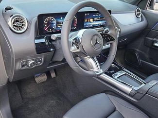 New 2025 Mercedes-Benz GLA 250 video 3