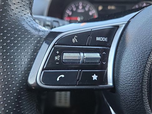 Used 2024 Kia Forte GT-Line image 19