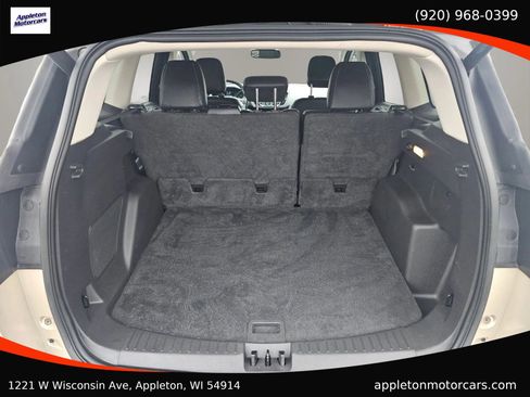 Used 2018 Ford Escape Titanium w/ Ford Safe & Smart Package image 8