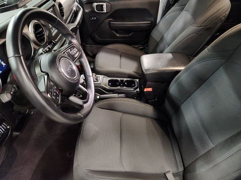 Used 2021 Jeep Wrangler Unlimited Sport S image 29