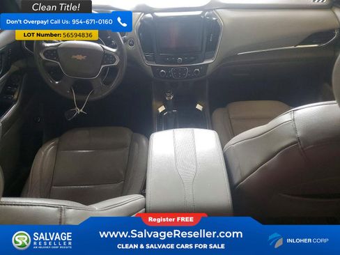 Used 2018 Chevrolet Traverse Premier w/ Driver Confidence II Package FWD image 11