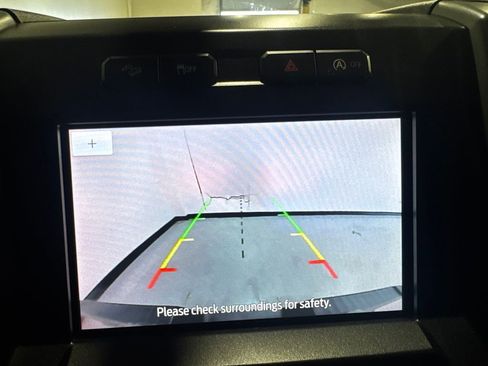 Used 2019 Ford F150 XLT w/ Equipment Group 302A Luxury image 9