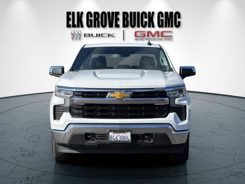 Used 2025 Chevrolet Silverado 1500 LT AWD/4WD image 9